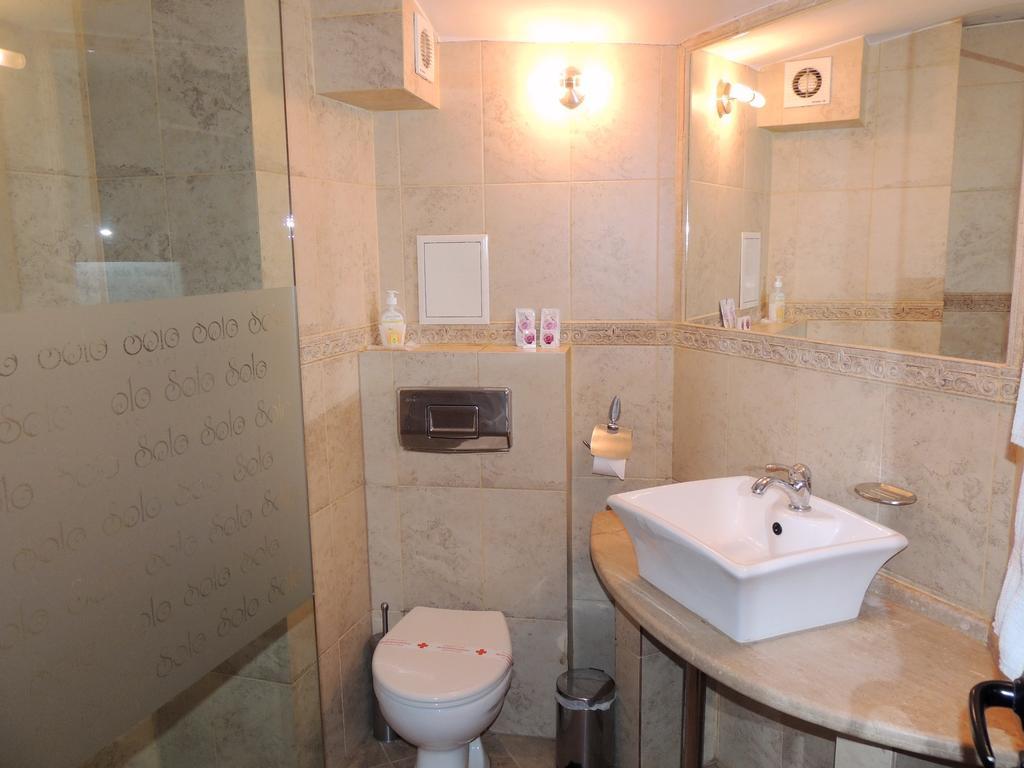 Guest House Solo Shumen Rum bild